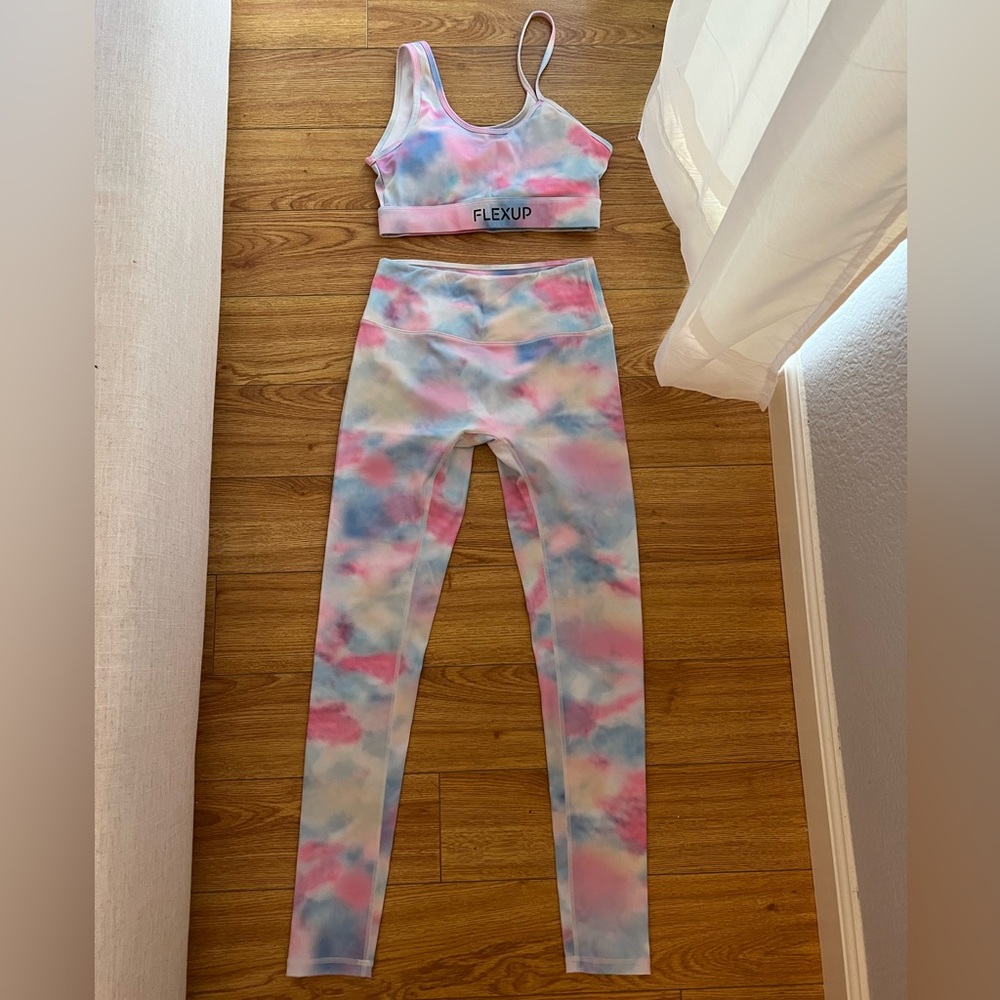 Flex Up Tie Dye Workout Set